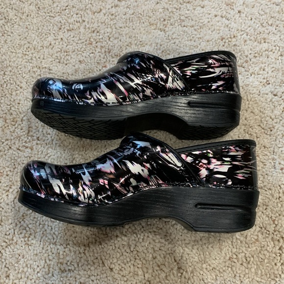 Dansko Clogs - Picture 2 of 7